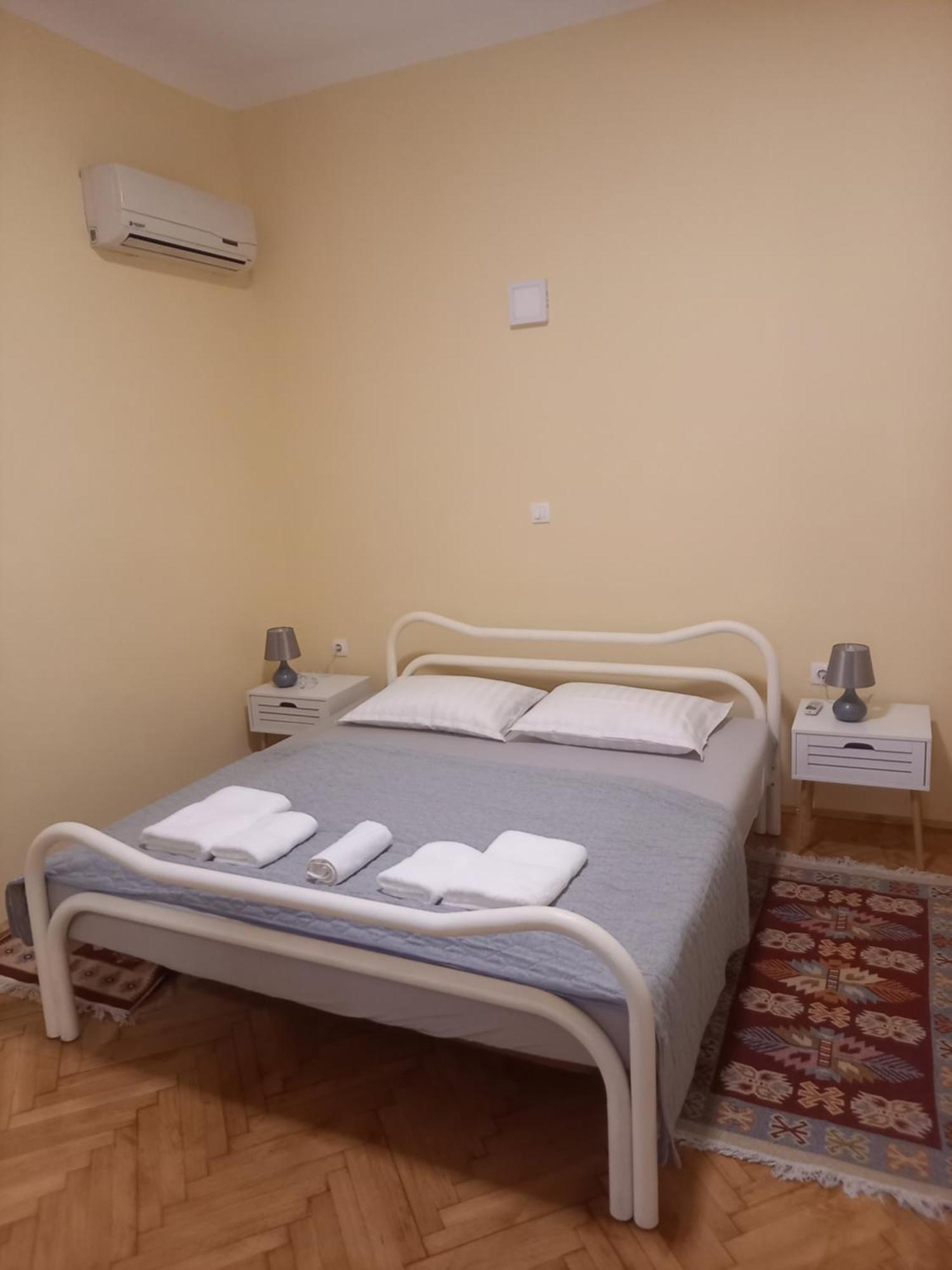 Oskar Amphitheater Apartments And Rooms With Free Parking Pula Oda fotoğraf